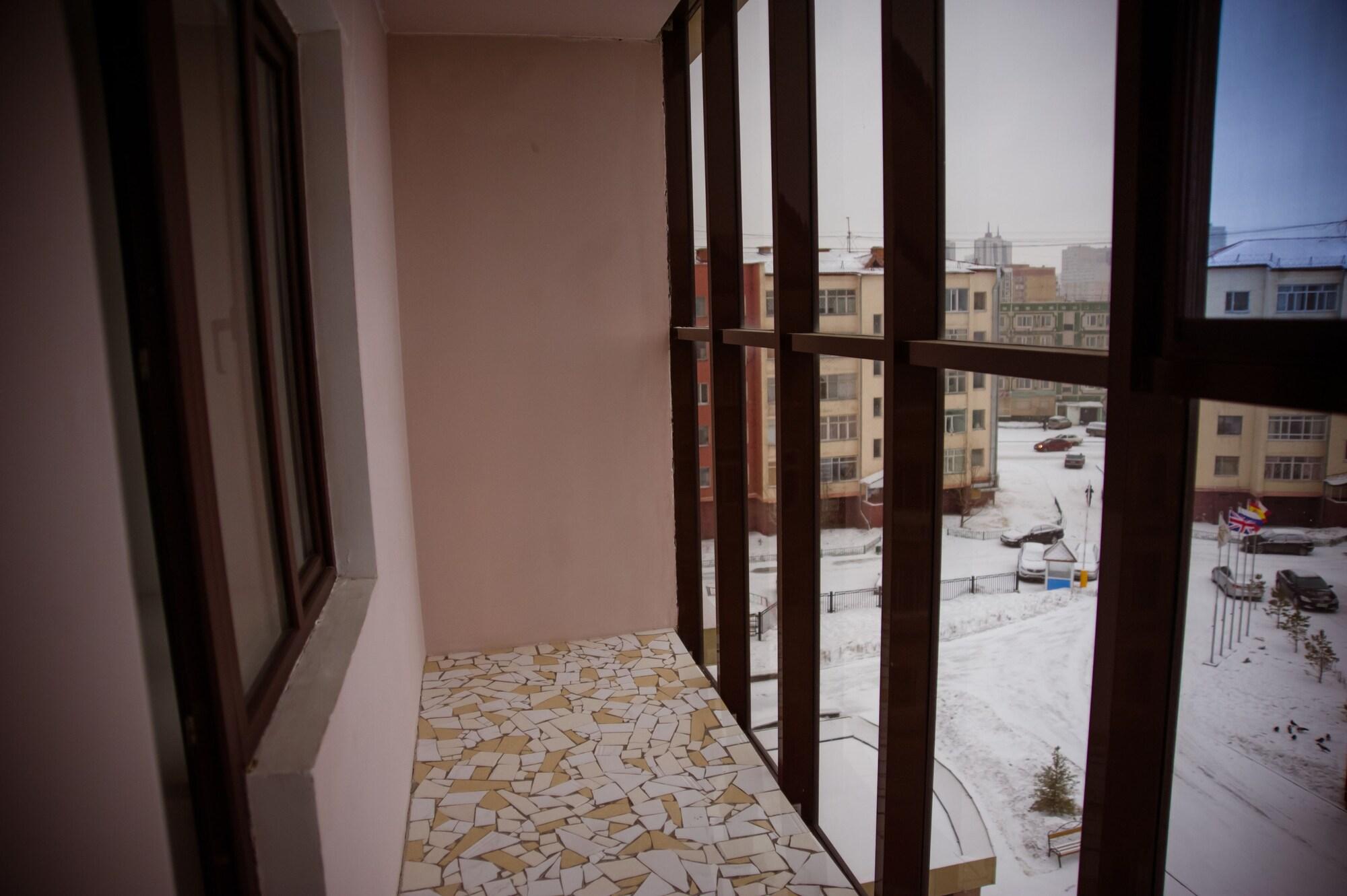 Goldman Empire Hotell Astana Exteriör bild