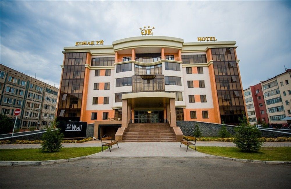 Goldman Empire Hotell Astana Exteriör bild